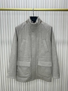 Мужская куртка Loro Piana бежевая Мужская куртка Loro Piana бежевая