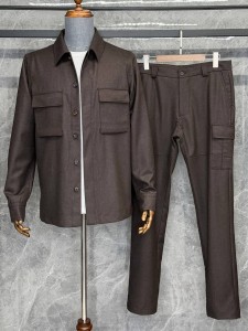 Мужской костюм Zegna коричневый Мужской костюм Zegna коричневый