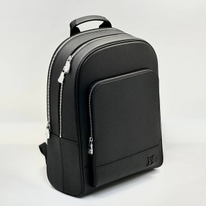 Рюкзак Louis Vuitton черный Рюкзак Louis Vuitton черный