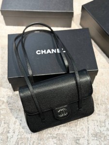 Женская сумка Chanel черная Женская сумка Chanel черная