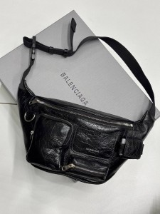 Мужская поясная сумка Balenciaga Мужская поясная сумка Balenciaga