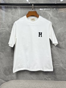 Мужская футболка Hermes белая Мужская футболка Hermes белая