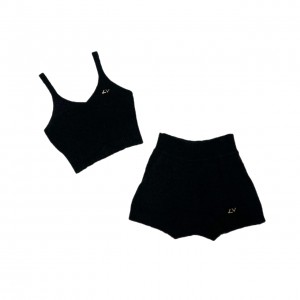 Женский костюм Louis Vuitton черный Женский костюм Louis Vuitton черный