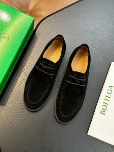 Мужские замшевые ботинки Bottega Veneta Мужские замшевые ботинки Bottega Veneta