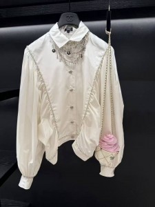 Женский блузка Chanel Женский блузка Chanel