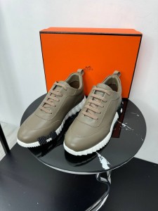 Мужские кроссовки Hermes Мужские кроссовки Hermes