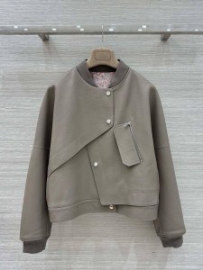 Женский кожаный бомбер Hermes Женский кожаный бомбер Hermes