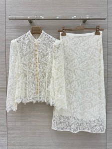 Женский костюм Christian Dior Женский костюм Christian Dior