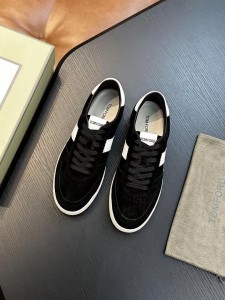 Мужские замшевые кеды Tom Ford Мужские замшевые кеды Tom Ford