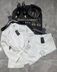 Женский костюм Saint Laurent Женский костюм Saint Laurent
