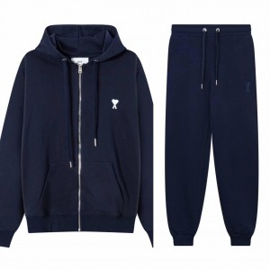 Женский спортивный костюм Ami Женский спортивный костюм Ami