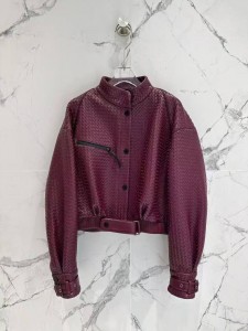 Женская кожаная куртка Bottega Veneta Женская кожаная куртка Bottega Veneta