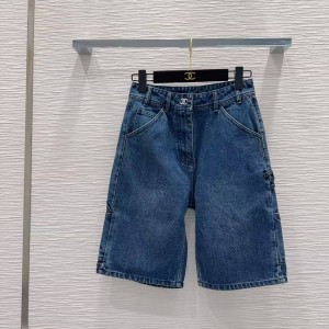 Женские шорты Chanel Женские шорты Chanel