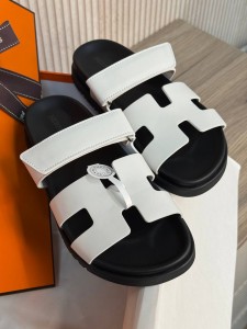 Женские шипры Hermes белые Женские шипры Hermes белые