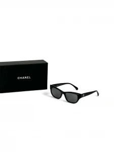 Солнцезащитные очки Chanel Солнцезащитные очки Chanel