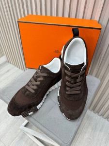 Мужские кроссовки Hermes шоколадные Мужские кроссовки Hermes шоколадные