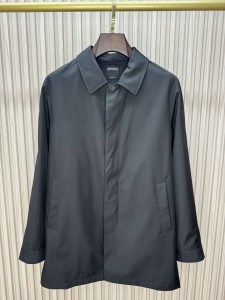 Мужской плащь Zegna черный Мужской плащь Zegna черный