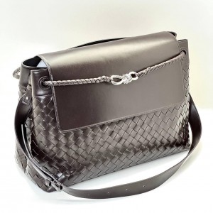 Портфель Bottega Veneta шоколадный Портфель Bottega Veneta шоколадный