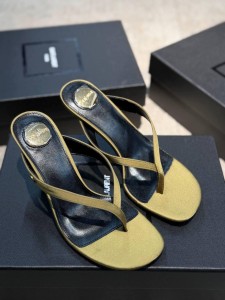 ЖЕНСКИЕ БОСОНОЖКИ SAINT LAURENT ЖЕЛТЫЕ ЖЕНСКИЕ БОСОНОЖКИ SAINT LAURENT ЖЕЛТЫЕ