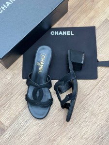 ЖЕНСКИЕ ЗАМШЕВЫЕ БОСОНОЖКИ CHANEL ЧЕРНЫЕ ЖЕНСКИЕ ЗАМШЕВЫЕ БОСОНОЖКИ CHANEL ЧЕРНЫЕ