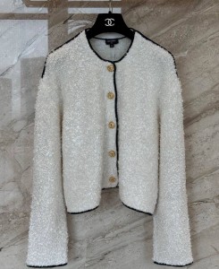ЖЕНСКИЙ КАРДИГАН CHANEL БЕЛЫЙ ЖЕНСКИЙ КАРДИГАН CHANEL БЕЛЫЙ