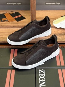 ЗАМШЕВЫЕ КЕДЫ С ВСТАВКОЙ КРОКОДИЛА ZEGNA ШОКОЛАДНЫЕ ЗАМШЕВЫЕ КЕДЫ С ВСТАВКОЙ КРОКОДИЛА ZEGNA ШОКОЛАДНЫЕ