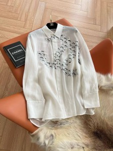ЖЕНСКАЯ РУБАШКА CHANEL БЕЛАЯ ЖЕНСКАЯ РУБАШКА CHANEL БЕЛАЯ
