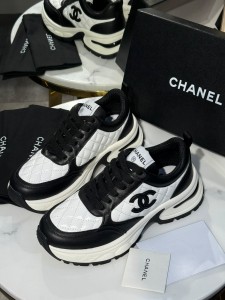 ЖЕНСКИЕ КРОССОВКИ CHANEL ЧЕРНЫЕ ЖЕНСКИЕ КРОССОВКИ CHANEL ЧЕРНЫЕ