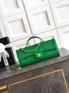 ЖЕНСКАЯ СУМКА CLUTCH WITH CHAIN ЗЕЛЕНАЯ ЖЕНСКАЯ СУМКА CLUTCH WITH CHAIN ЗЕЛЕНАЯ