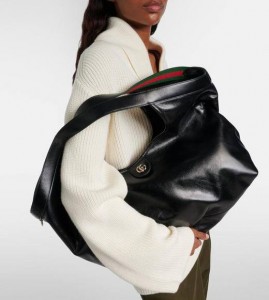 ЖЕНСКАЯ СУМКА GUCCI ЧЕРНАЯ ЖЕНСКАЯ СУМКА GUCCI ЧЕРНАЯ