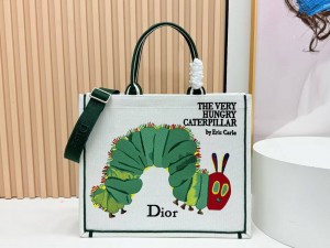 ЖЕНСКАЯ СУМКА ТОУТ CHRISTIAN DIOR ЧЕРЕЗ ПЛЕЧО 36 СМ ЖЕНСКАЯ СУМКА ТОУТ CHRISTIAN DIOR ЧЕРЕЗ ПЛЕЧО 36 СМ
