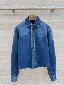 ЖЕНСКАЯ ДЖИНСОВАЯ РУБАШКА SAINT LAURENT ЖЕНСКАЯ ДЖИНСОВАЯ РУБАШКА SAINT LAURENT