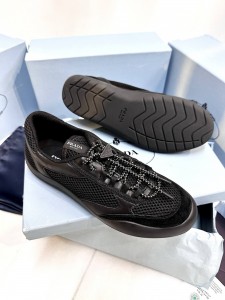 ЖЕНСКИЕ КРОССОВКИ PRADA ЧЕРНЫЕ ЖЕНСКИЕ КРОССОВКИ PRADA ЧЕРНЫЕ