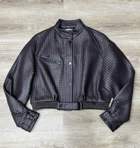 ЖЕНСКАЯ КОЖАНАЯ КУРТКА BOTTEGA VENETA ШОКОЛАДНАЯ ЖЕНСКАЯ КОЖАНАЯ КУРТКА BOTTEGA VENETA ШОКОЛАДНАЯ
