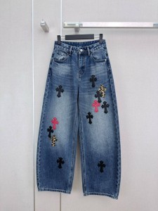 ЖЕНСКИЕ ДЖИНСЫ CHROME HEARTS ЖЕНСКИЕ ДЖИНСЫ CHROME HEARTS