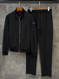 МУЖСКОЙ СПОРТИВНЫЙ КОСТЮМ KITON ЧЕРНЫЙ МУЖСКОЙ СПОРТИВНЫЙ КОСТЮМ KITON ЧЕРНЫЙ