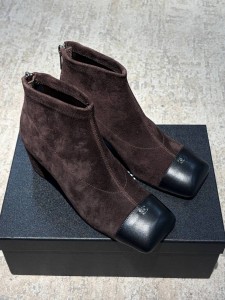 ЖЕНСКИЕ ЗАМШЕВЫЕ БОТИНКИ CHANEL ШОКОЛАДНЫЕ ЖЕНСКИЕ ЗАМШЕВЫЕ БОТИНКИ CHANEL ШОКОЛАДНЫЕ