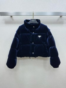 ЖЕНСКИЙ ПУХОВКИ PRADA СИНИЙ ЖЕНСКИЙ ПУХОВКИ PRADA СИНИЙ