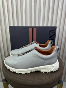 МУЖСКИЕ КОЖАНЫЕ КРОССОВКИ ZEGNA СЕРЫЕ МУЖСКИЕ КОЖАНЫЕ КРОССОВКИ ZEGNA СЕРЫЕ