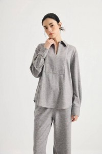 ЖЕНСКИЙ КОСТЮМ BRUNELLO CUCINELLI СЕРЫЙ ЖЕНСКИЙ КОСТЮМ BRUNELLO CUCINELLI СЕРЫЙ