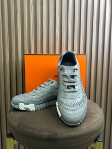 МУЖСКИЕ КРОССОВКИ HERMES СЕРЫЕ МУЖСКИЕ КРОССОВКИ HERMES СЕРЫЕ