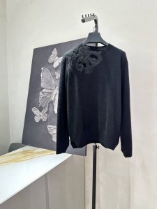 ЖЕНСКИЙ СВИТЕР ERMANNO SCERVINO ЧЕРНЫЙ ЖЕНСКИЙ СВИТЕР ERMANNO SCERVINO ЧЕРНЫЙ