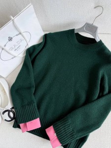 ЖЕНСКИЙ СВИТЕР PRADA ЗЕЛЕНЫЙ ЖЕНСКИЙ СВИТЕР PRADA ЗЕЛЕНЫЙ