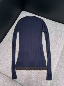 ЖЕНСКИЙ ЛОНГСЛИВ PRADA СИНИЙ ЖЕНСКИЙ ЛОНГСЛИВ PRADA СИНИЙ