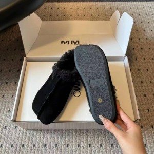 ЖЕНСКИЕ ЗАМШЕВЫЕ МЮЛИ MAISON MARGIELA ЧЕРНЫЕ ЖЕНСКИЕ ЗАМШЕВЫЕ МЮЛИ MAISON MARGIELA ЧЕРНЫЕ