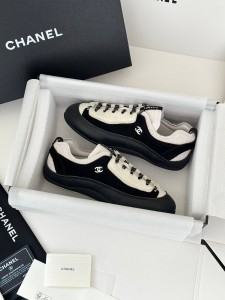ЖЕНСКИЕ КРОССОВКИ ЧЕРНЫЕ CHANEL ЖЕНСКИЕ КРОССОВКИ ЧЕРНЫЕ CHANEL