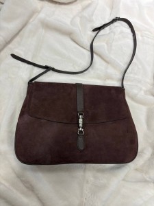 ЖЕНСКАЯ ЗАМШЕВАЯ СУМКА GUCCI ШОКОЛАДНАЯ ЖЕНСКАЯ ЗАМШЕВАЯ СУМКА GUCCI ШОКОЛАДНАЯ