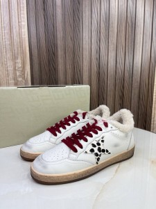 ЖЕНСКИЕ КОЖАНЫЕ КЕДЫ С МЕХОМ GOLDEN GOOSE ЖЕНСКИЕ КОЖАНЫЕ КЕДЫ С МЕХОМ GOLDEN GOOSE
