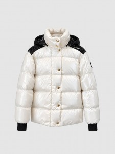 ЖЕНСКИЙ БЕЛЫЙ ПУХОВИК CHANEL ЖЕНСКИЙ БЕЛЫЙ ПУХОВИК CHANEL